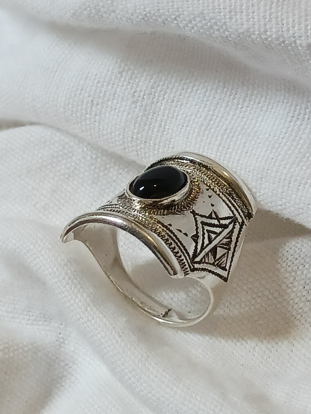 Bague touareg en argent massif