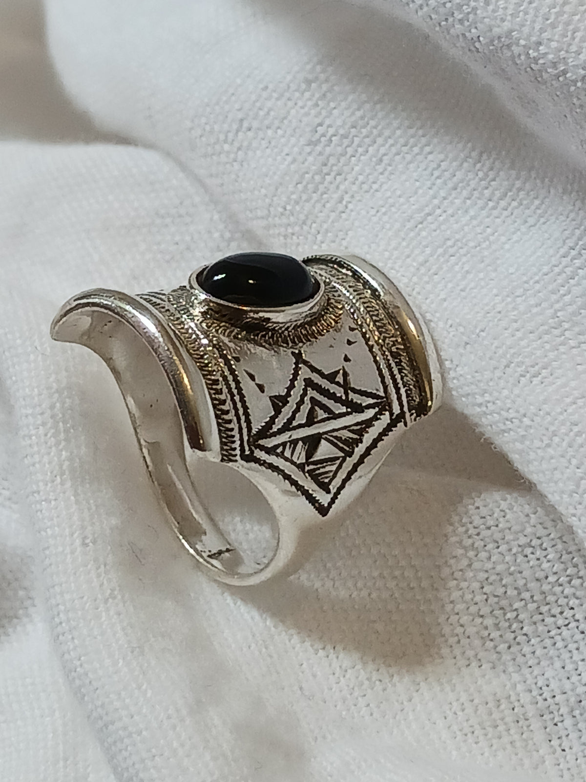 Bague touareg en argent massif