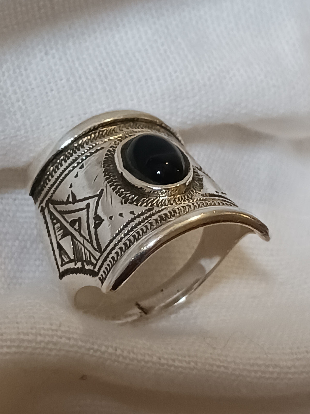Bague touareg en argent massif