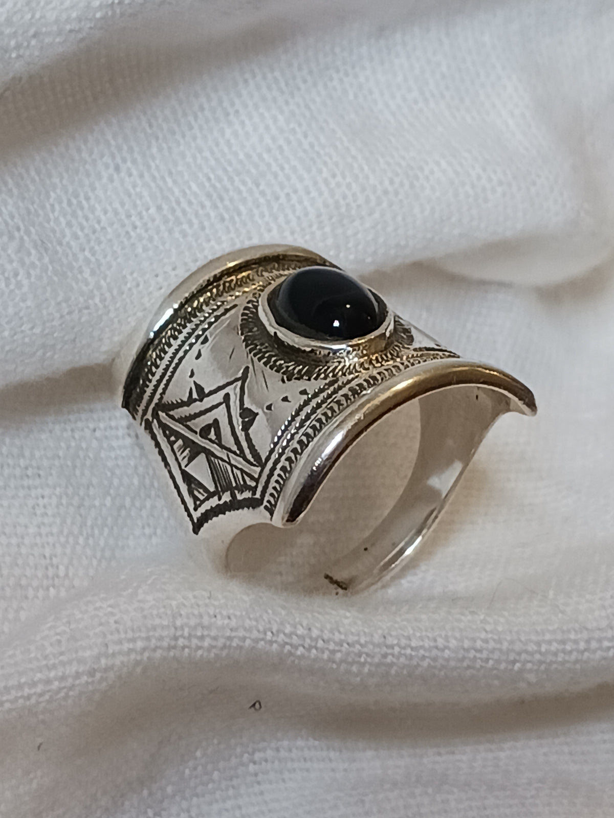 Bague touareg en argent massif