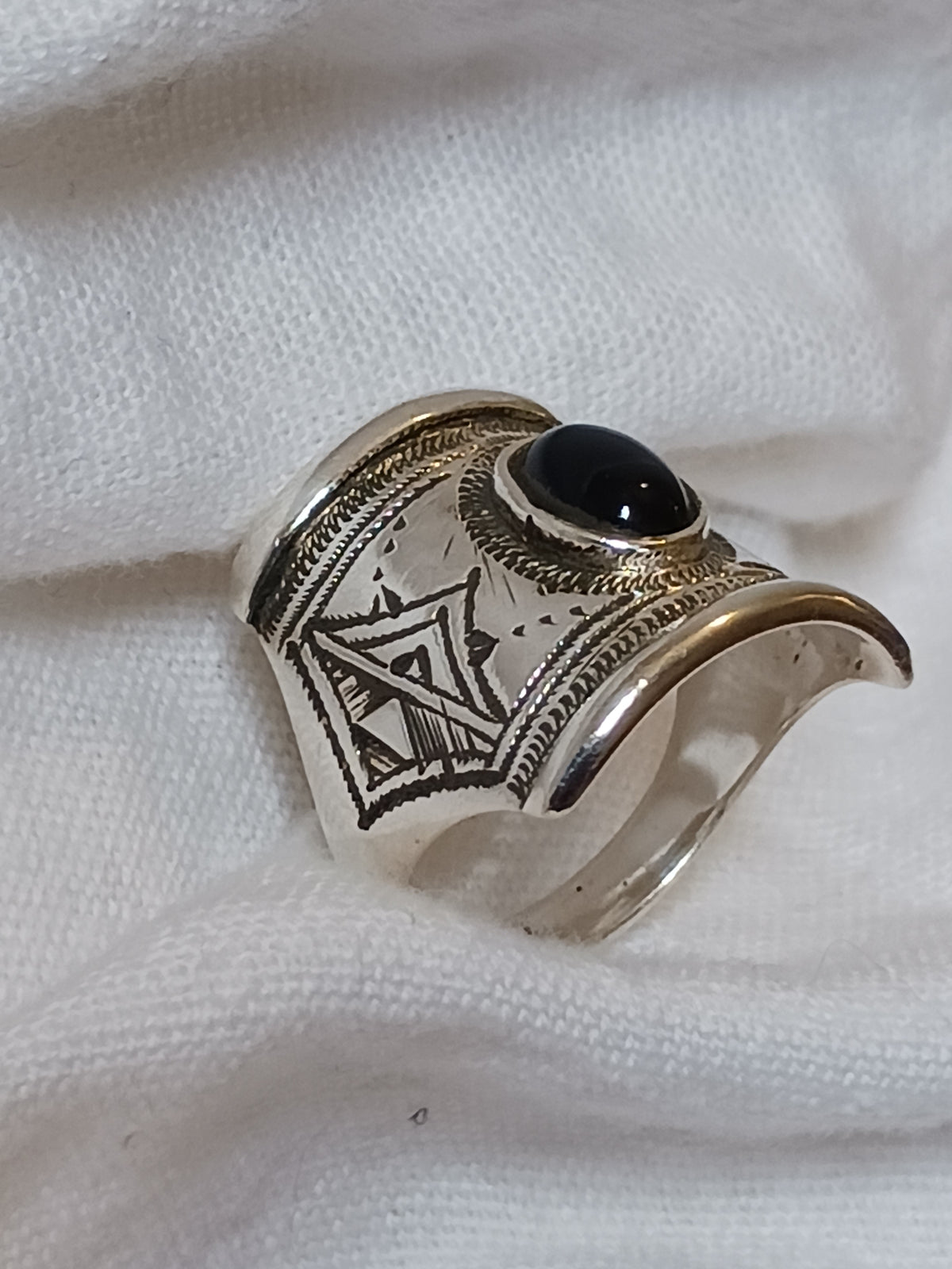 Bague touareg en argent massif