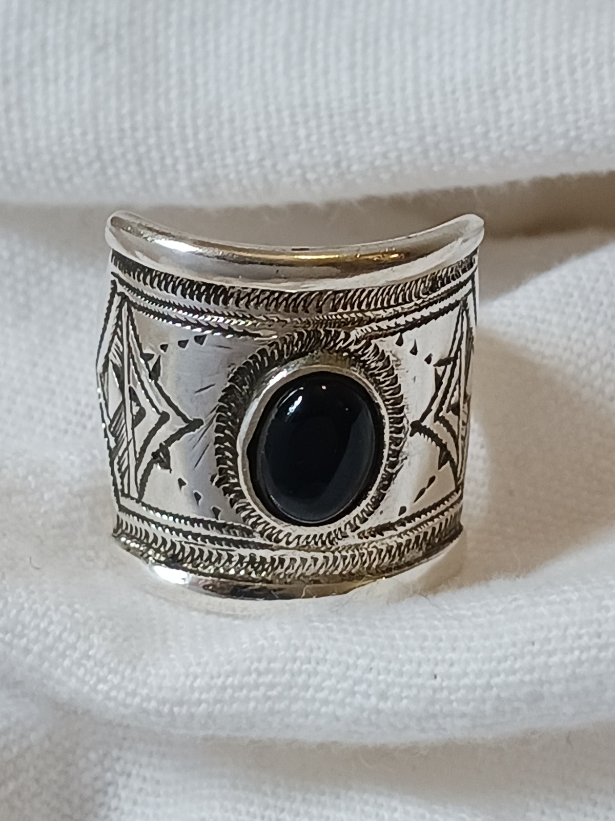 Bague touareg en argent massif