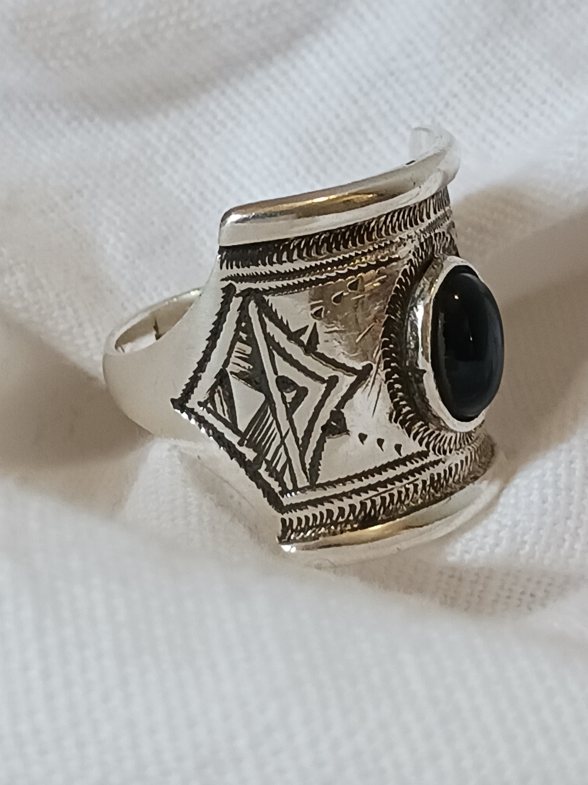 Bague touareg en argent massif
