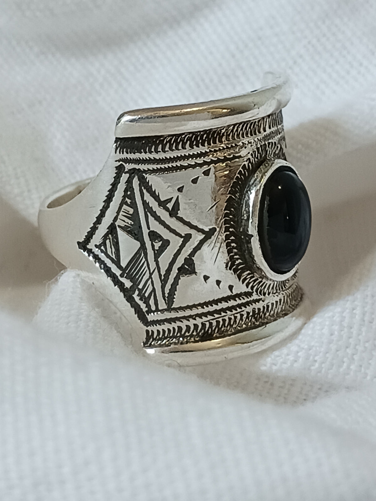 Bague touareg en argent massif
