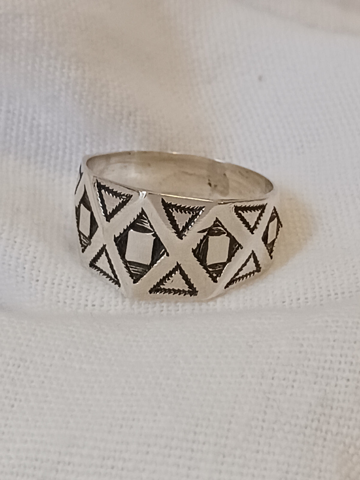 Bague touareg en argent massif