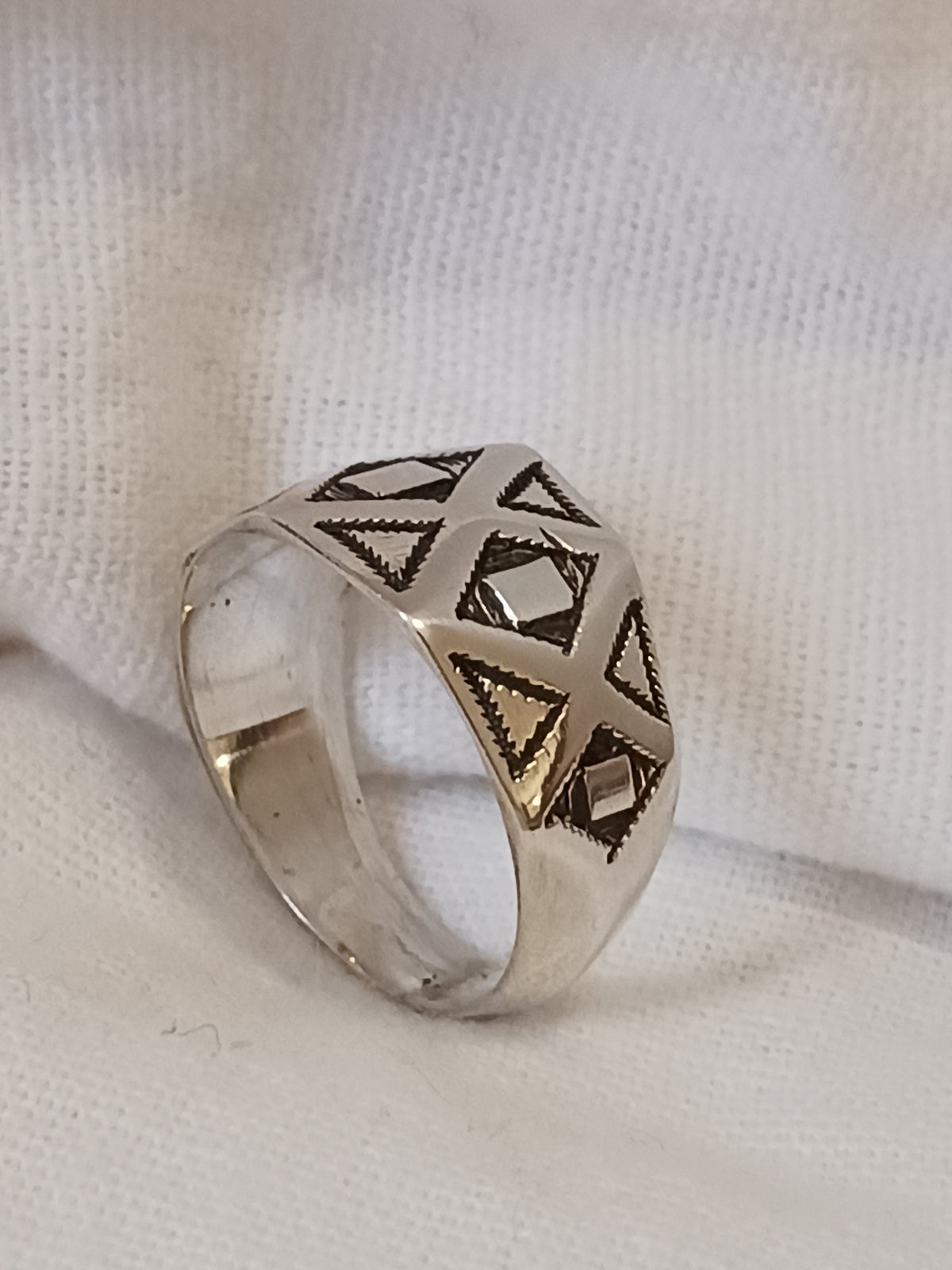 Bague touareg en argent massif