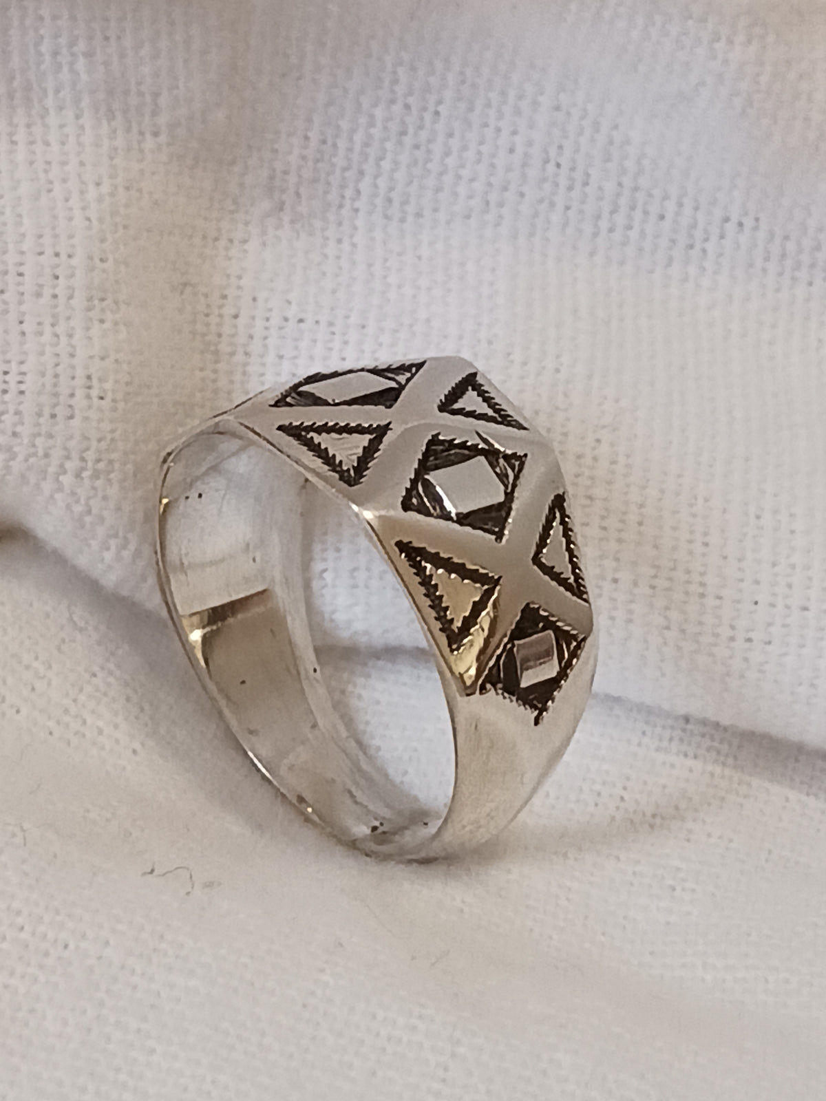 Bague touareg en argent massif