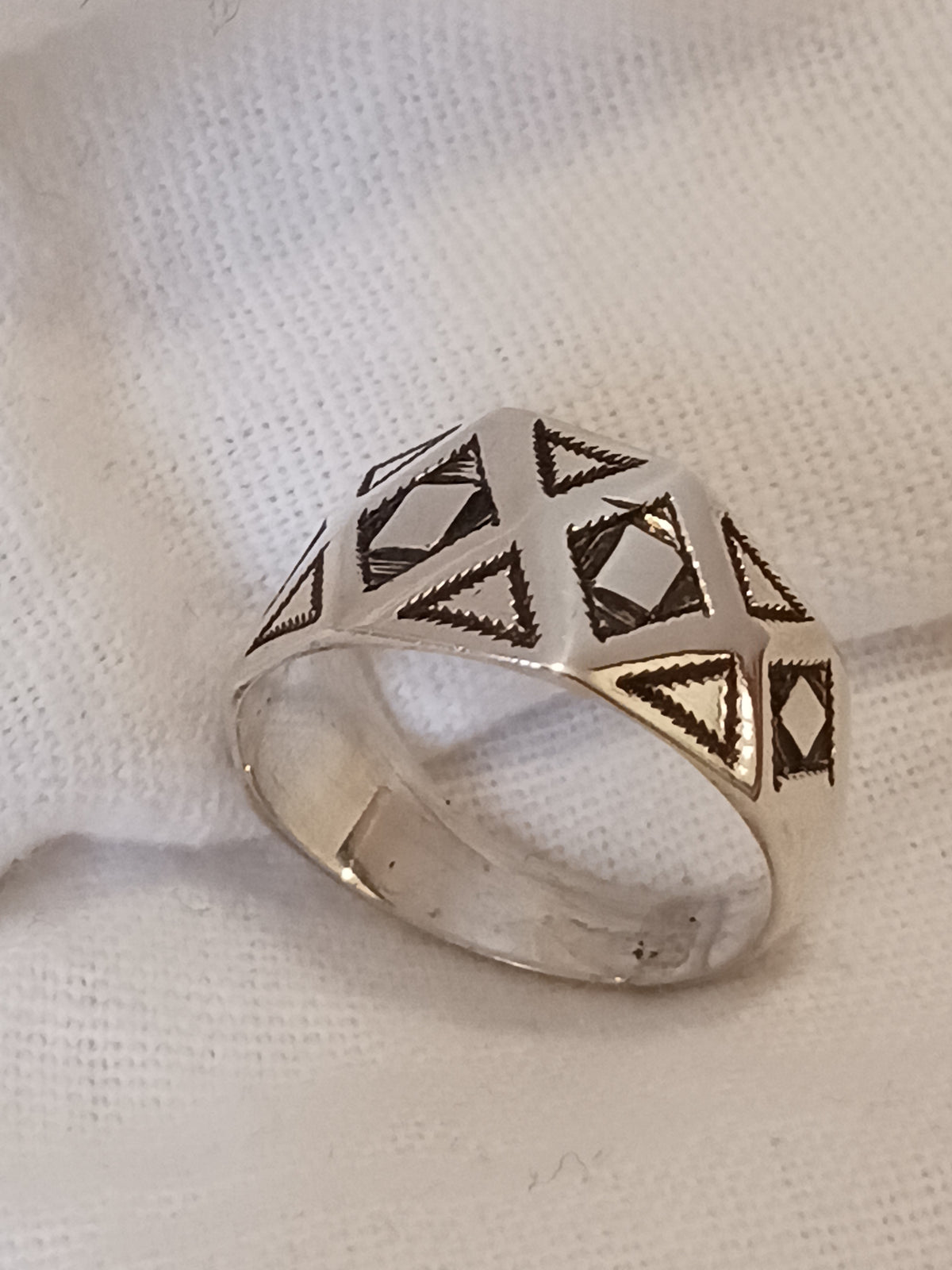 Bague touareg en argent massif