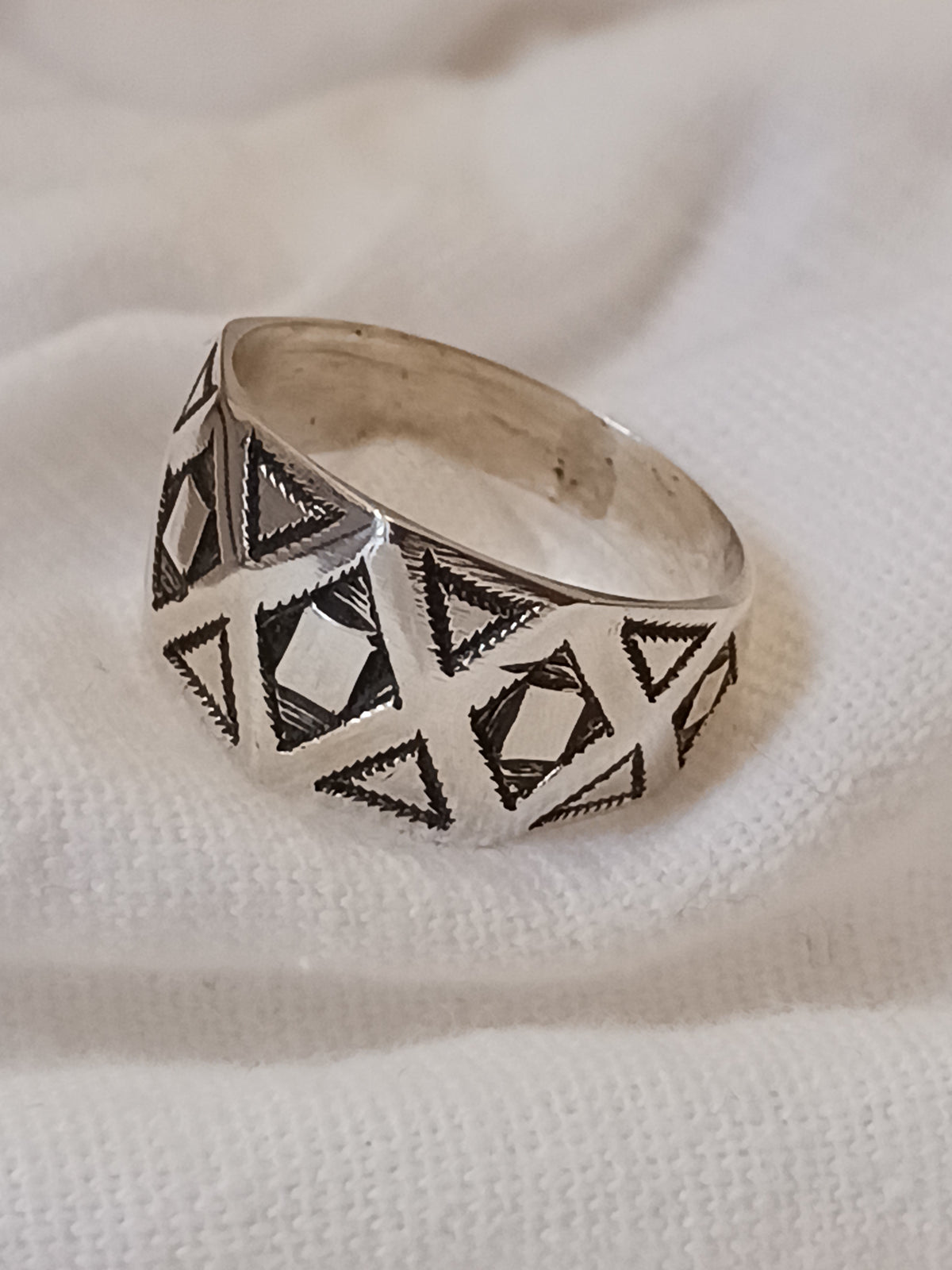 Bague touareg en argent massif