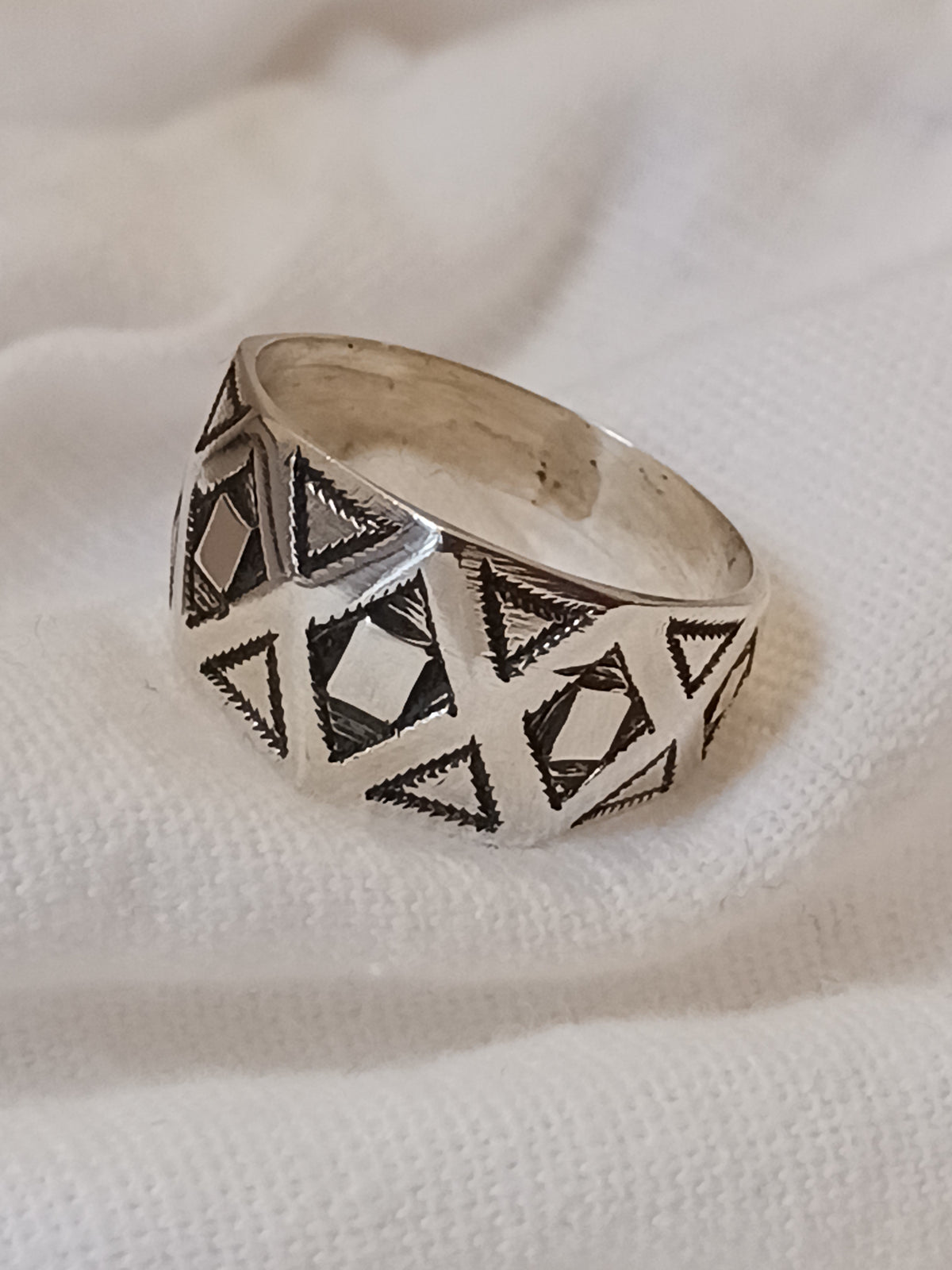 Bague touareg en argent massif