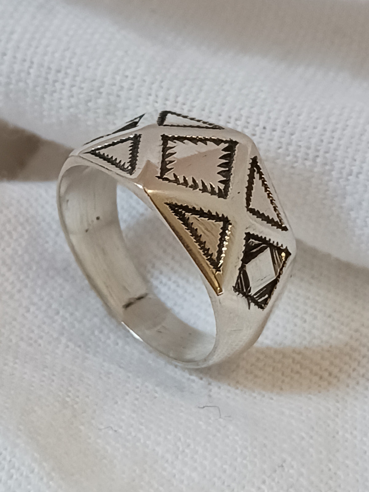 Bague touareg en argent massif