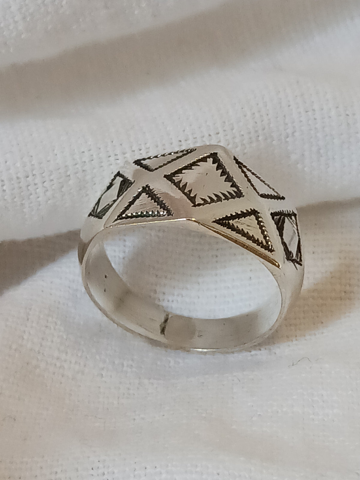 Bague touareg en argent massif
