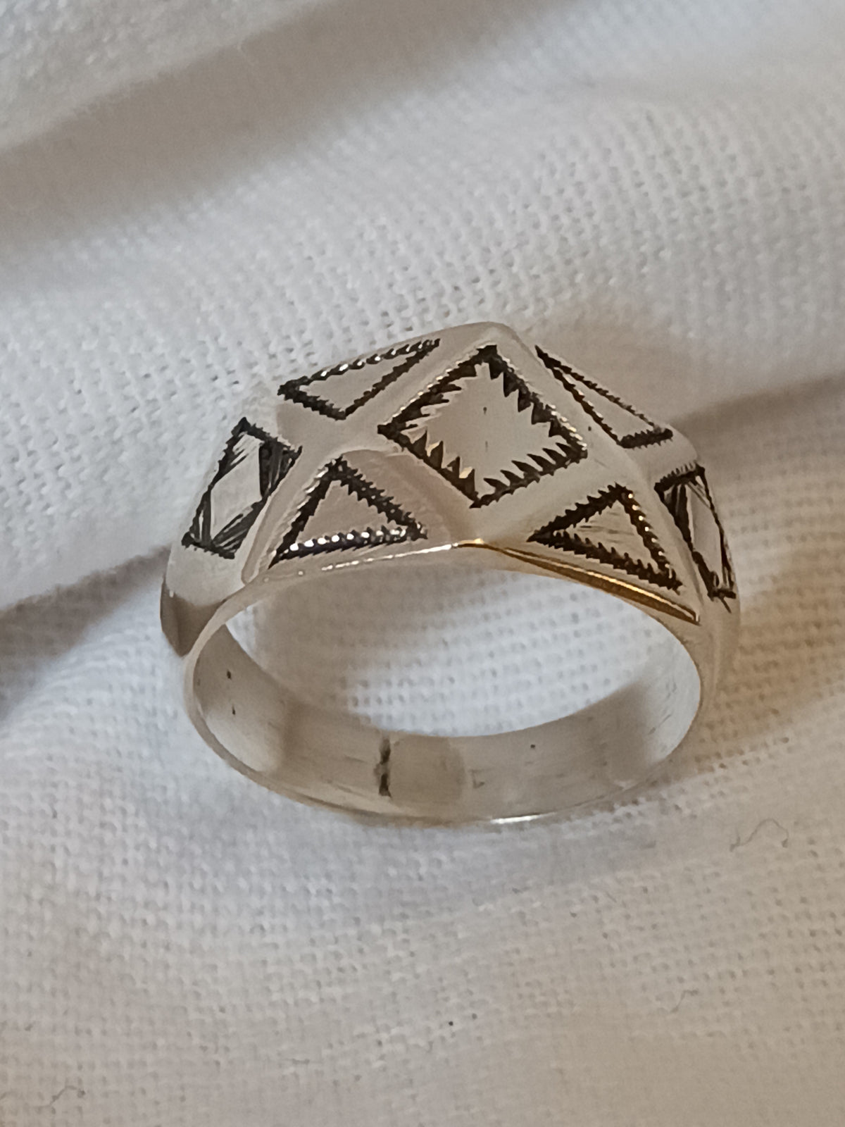 Bague touareg en argent massif