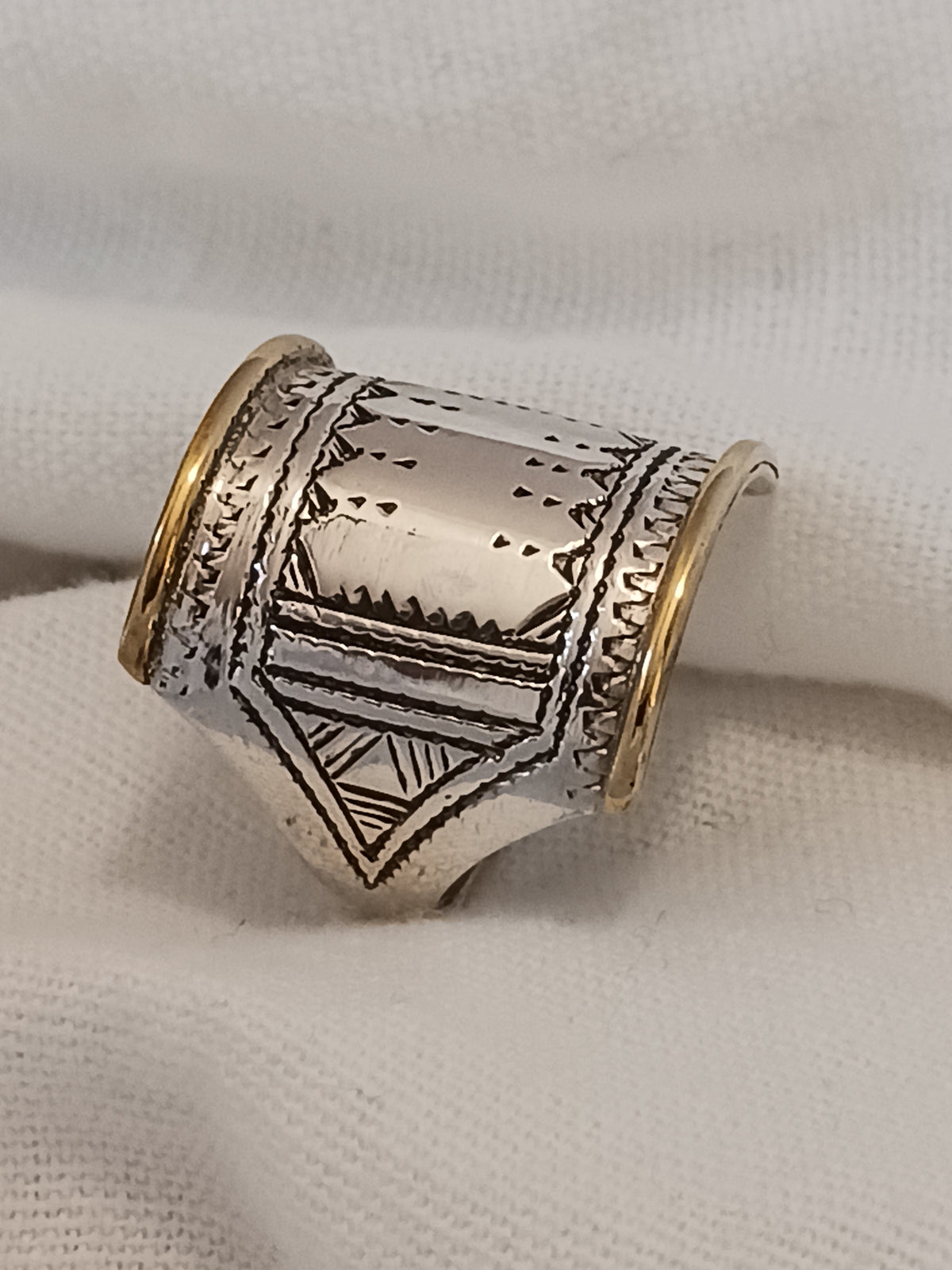Bague touareg en argent massif