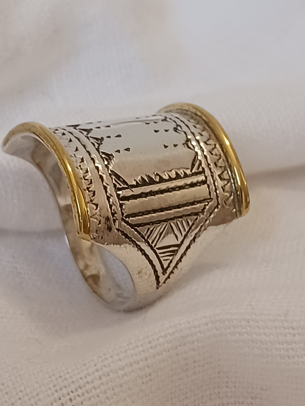 Bague touareg en argent massif