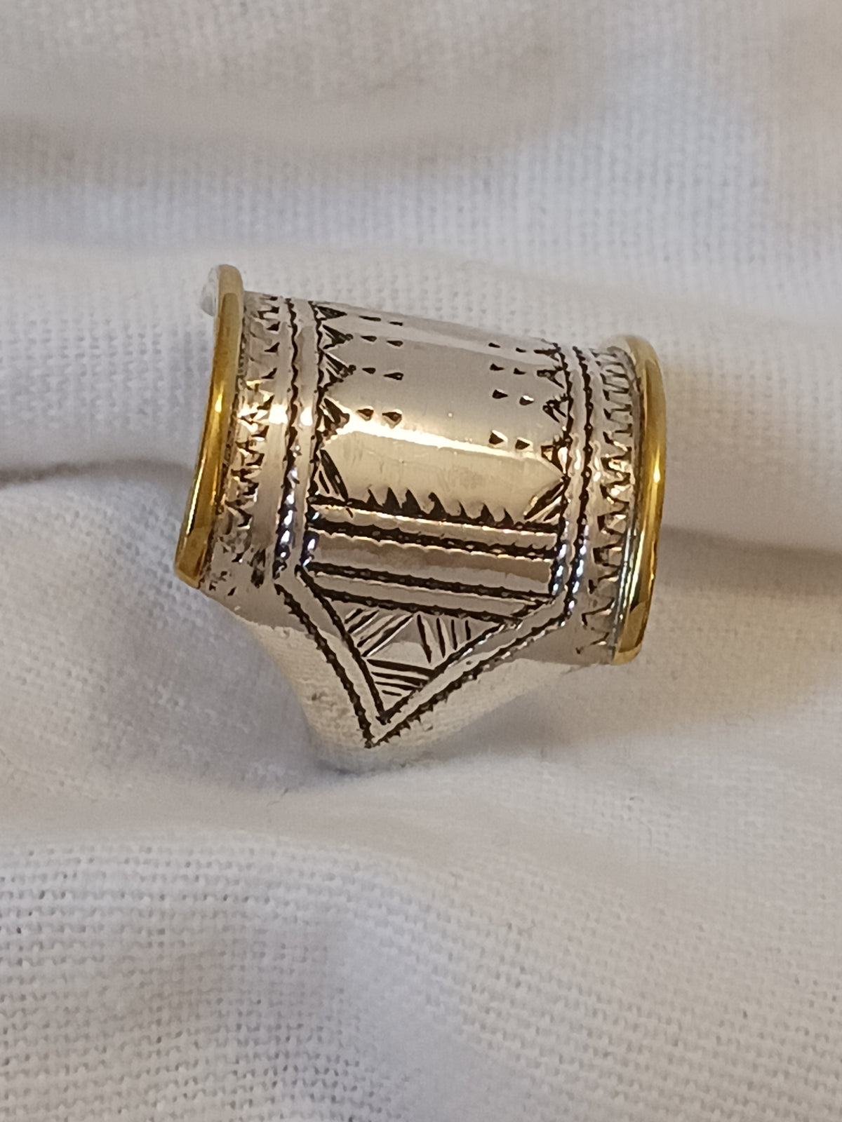 Bague touareg en argent massif