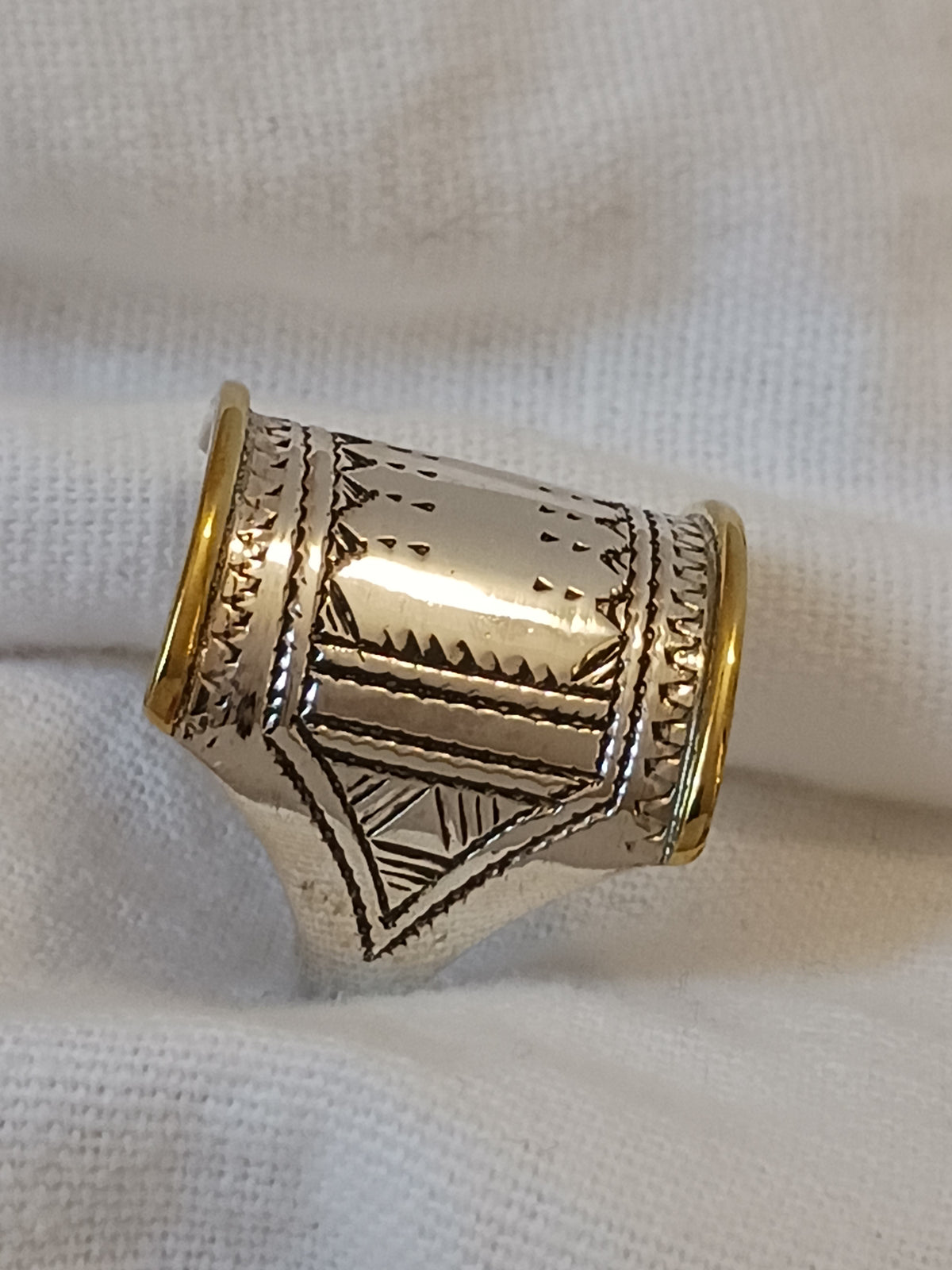 Bague touareg en argent massif