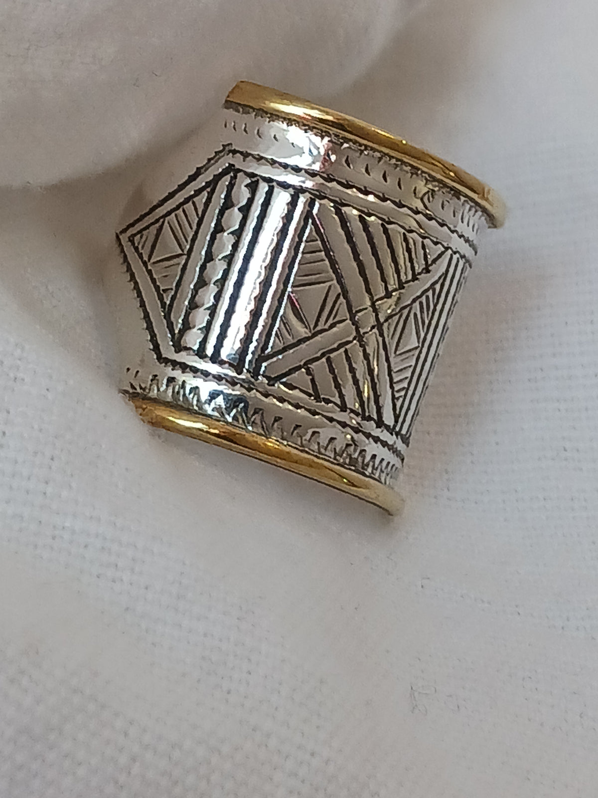 Bague touareg en argent massif