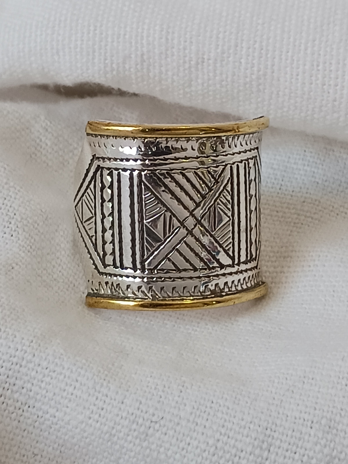 Bague touareg en argent massif