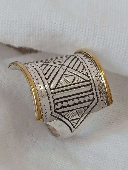 Bague touareg en argent massif
