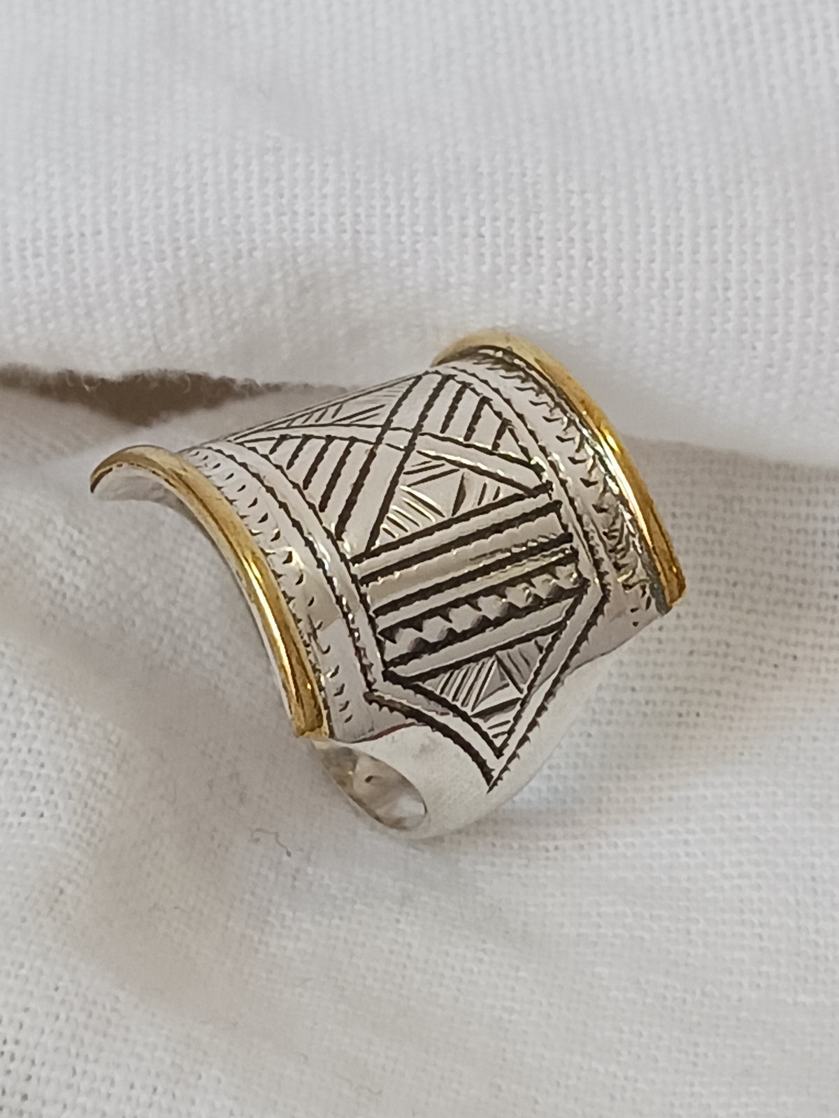 Bague touareg en argent massif