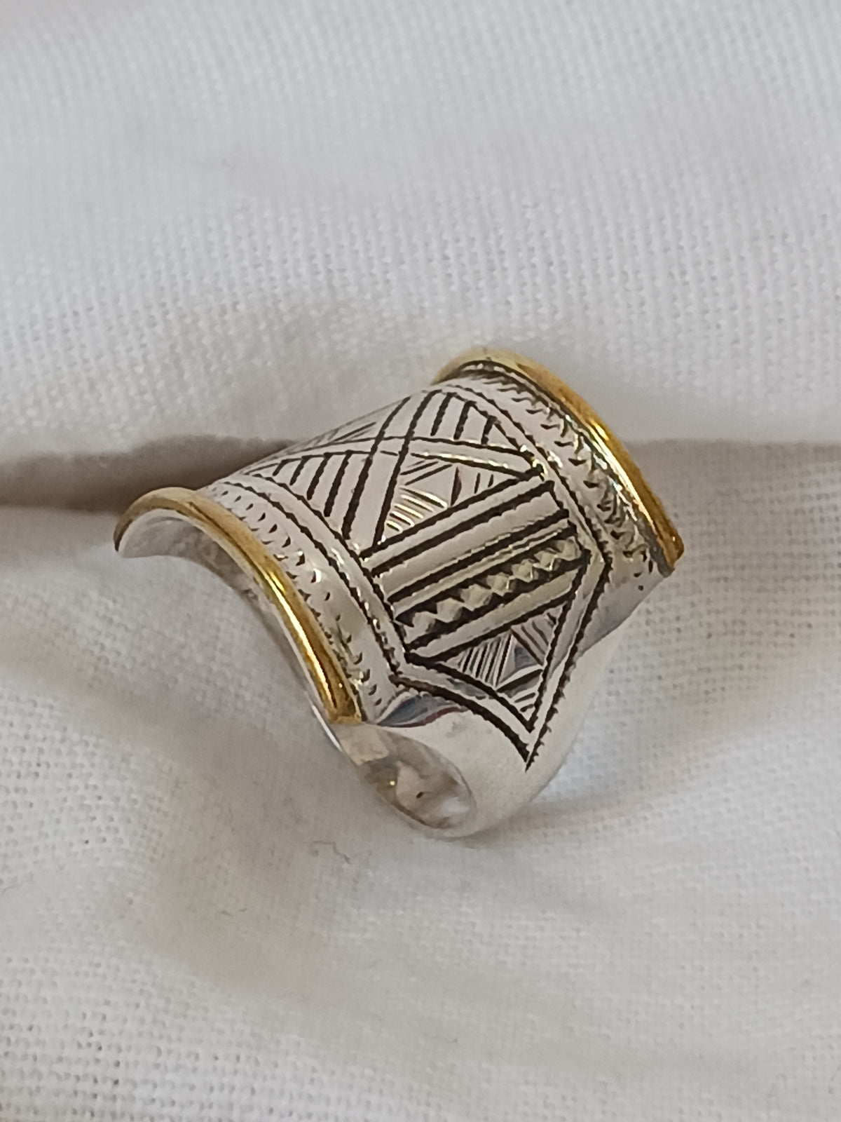 Bague touareg en argent massif
