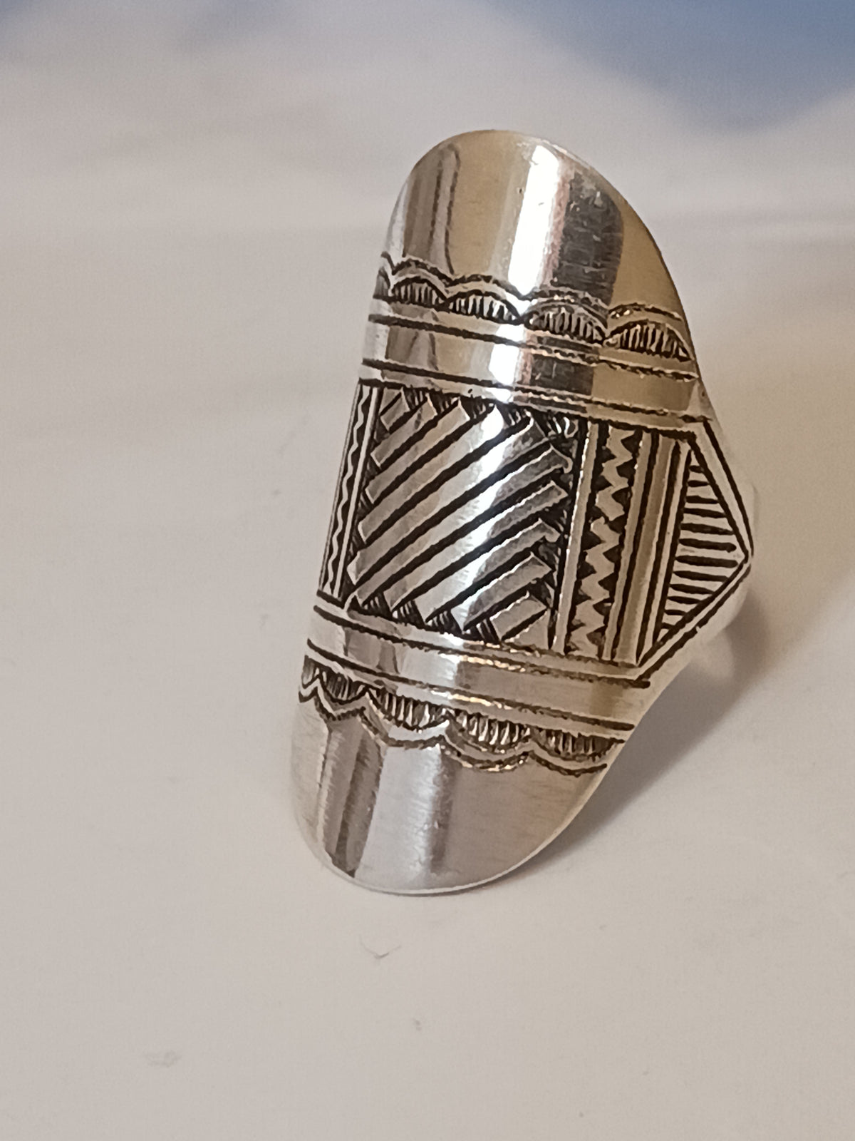 Bague touareg en argent massif
