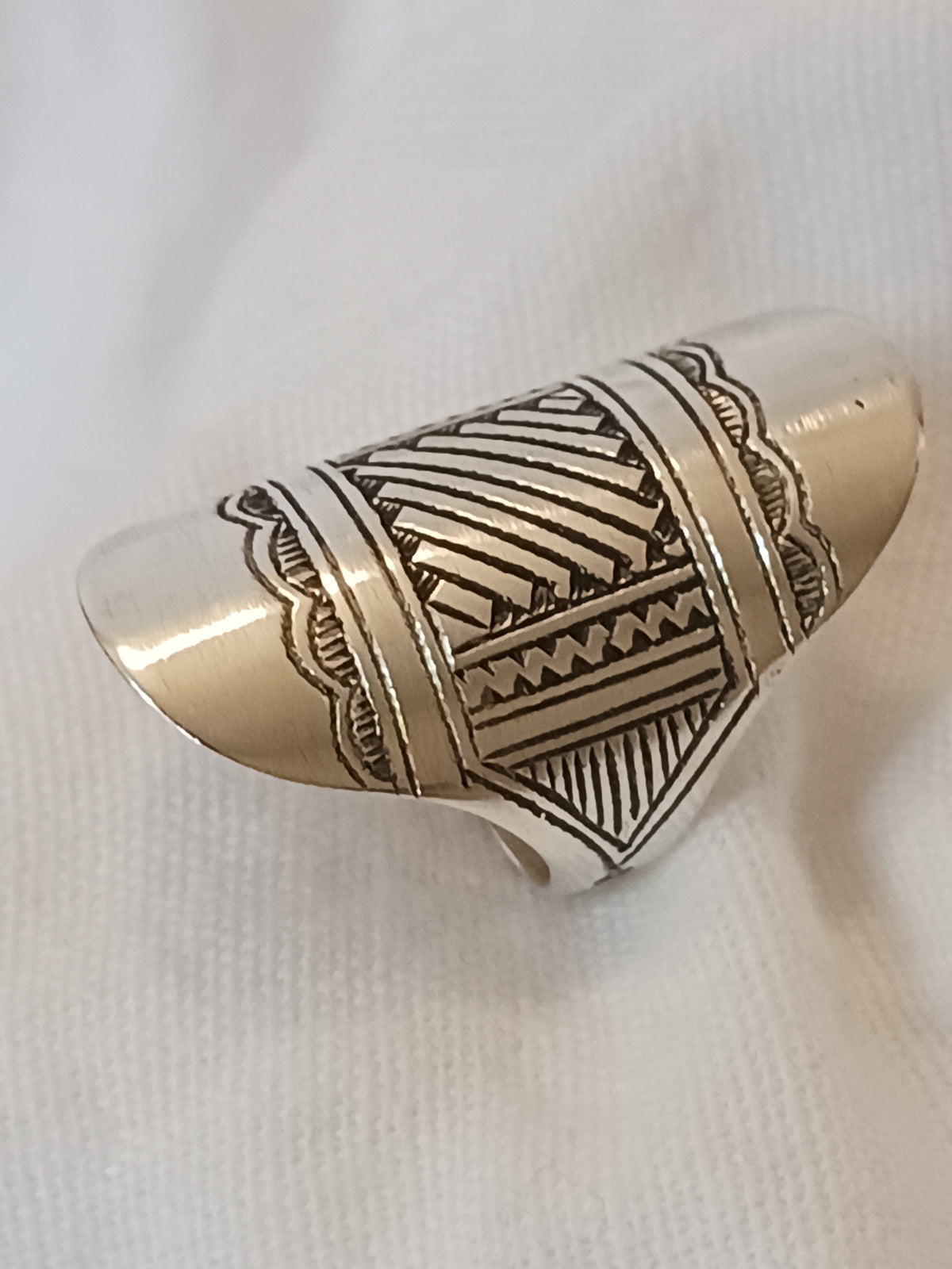 Bague touareg en argent massif