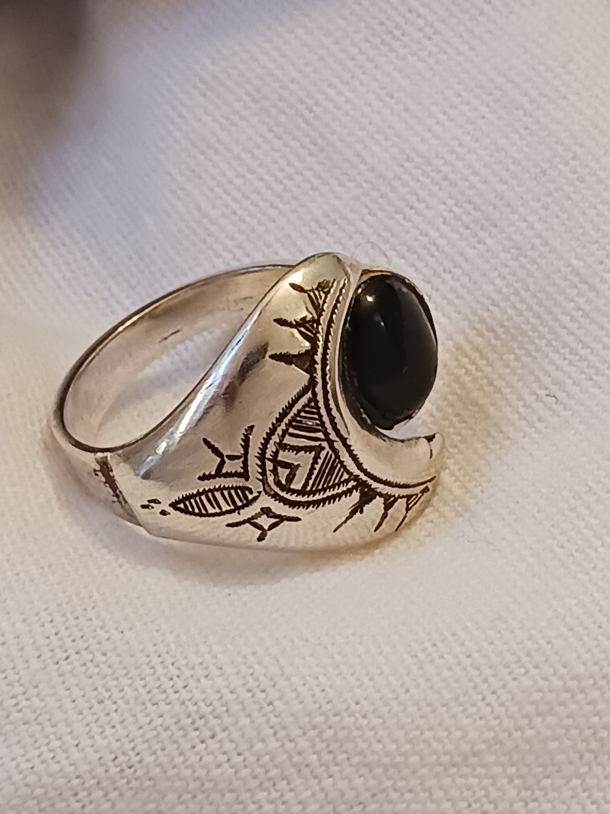 Bague touareg en argent massif