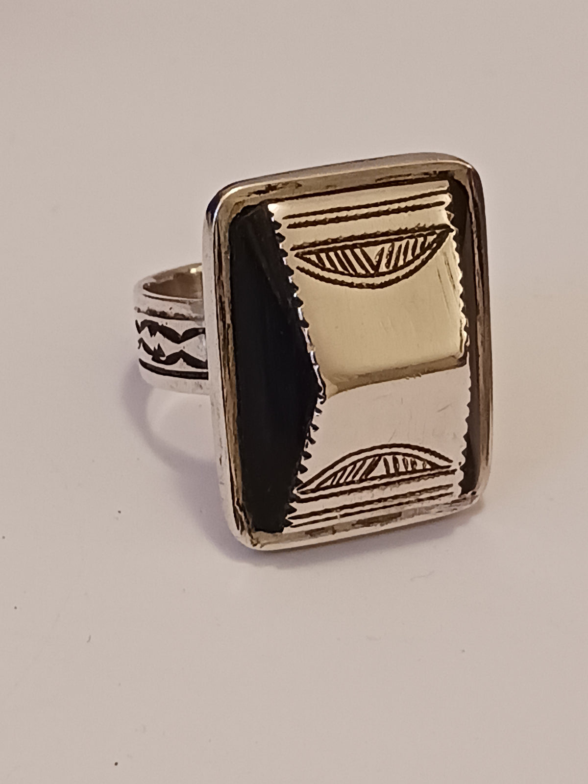 Bague touareg en argent massif
