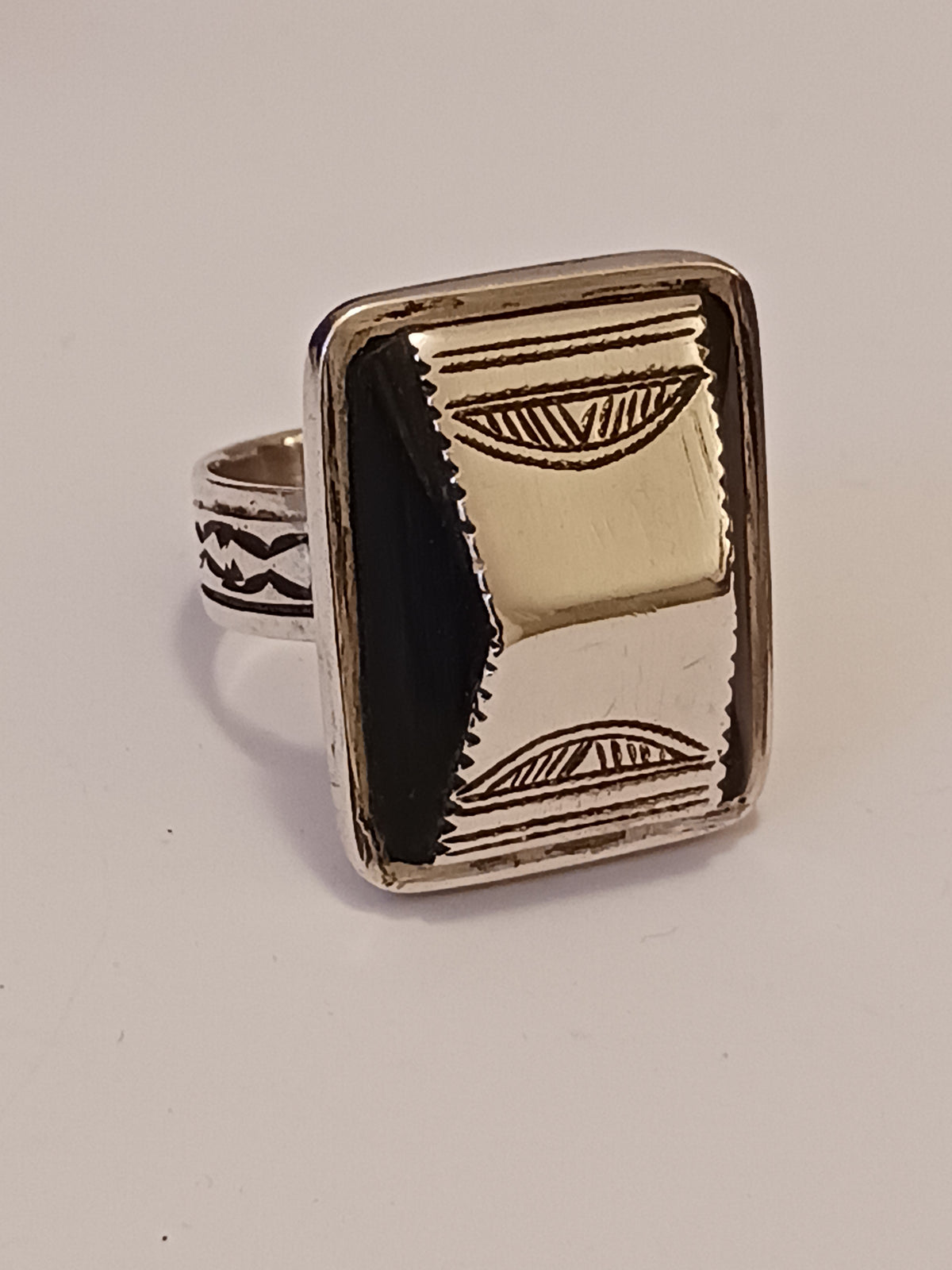 Bague touareg en argent massif