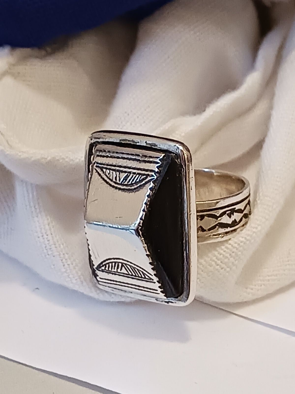 Bague touareg en argent massif