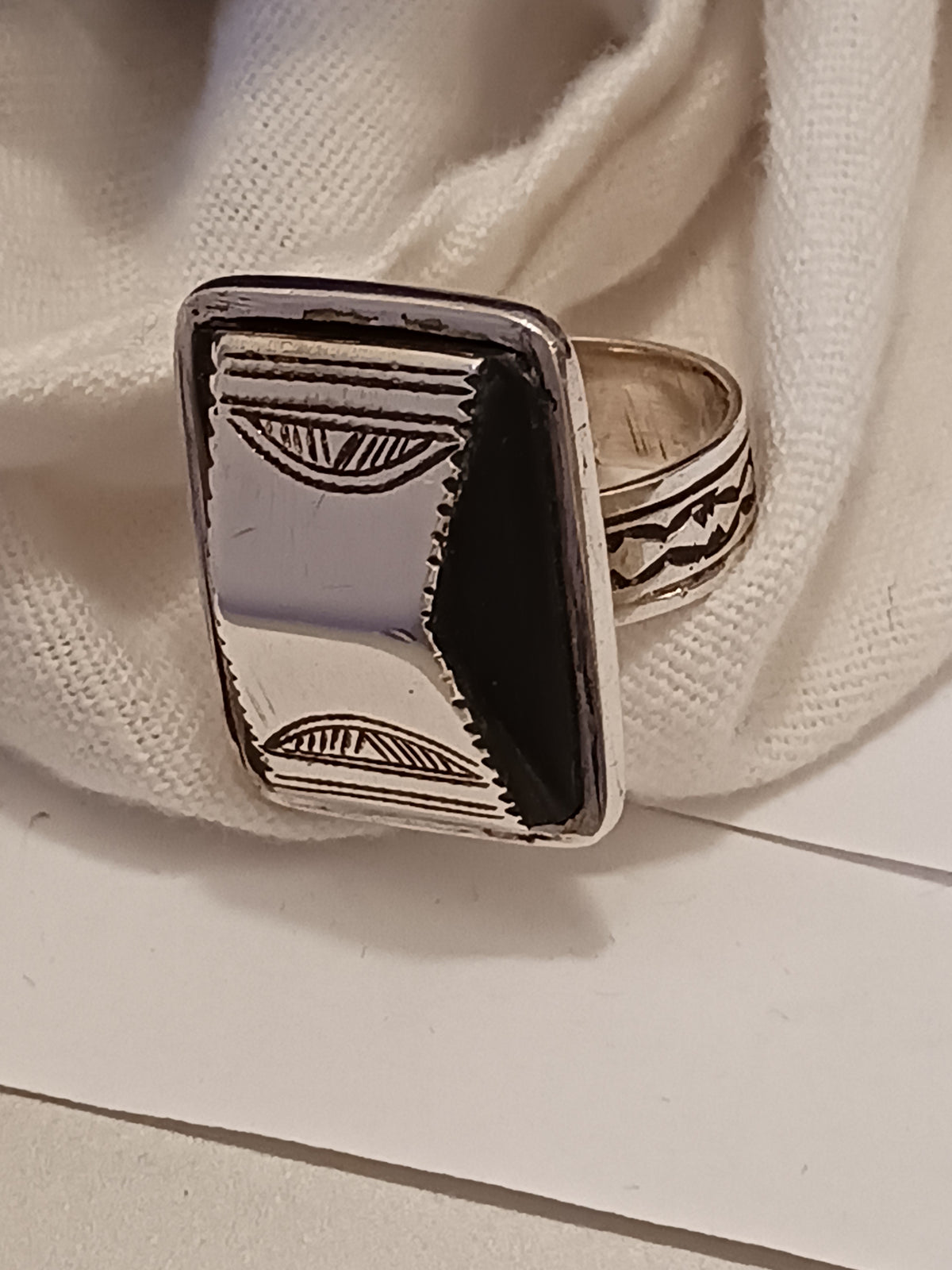 Bague touareg en argent massif