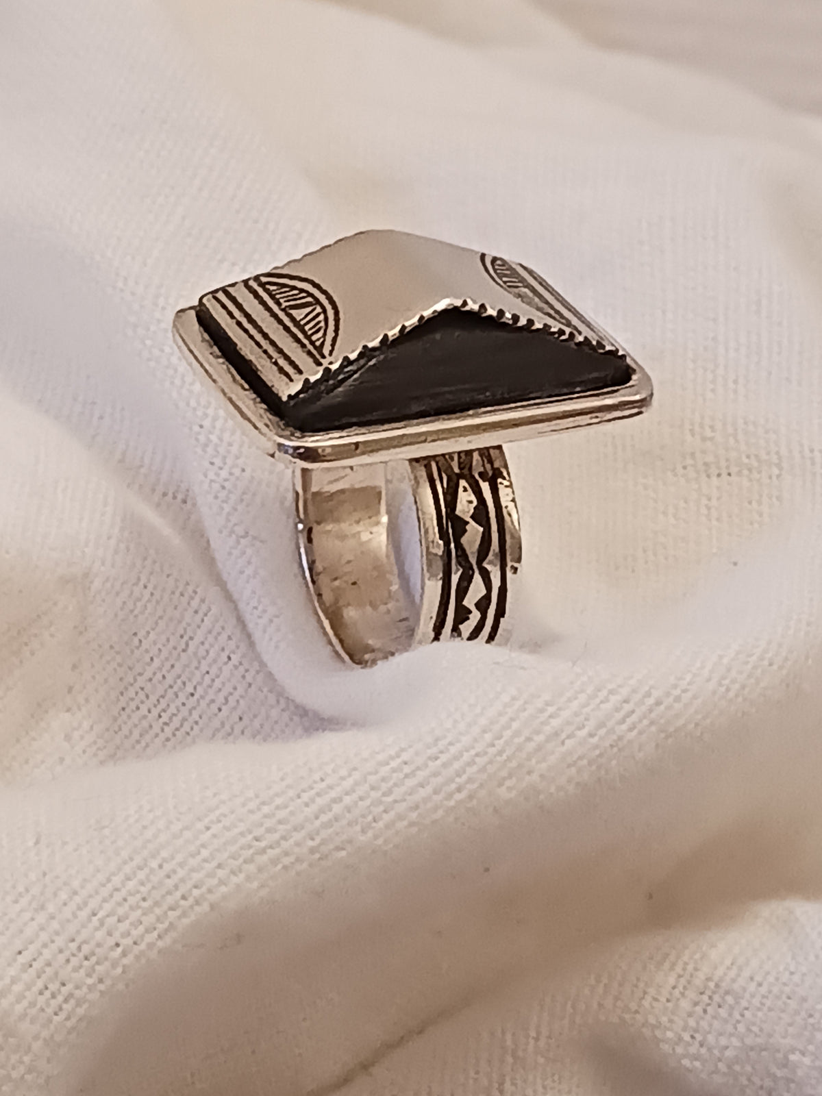 Bague touareg en argent massif