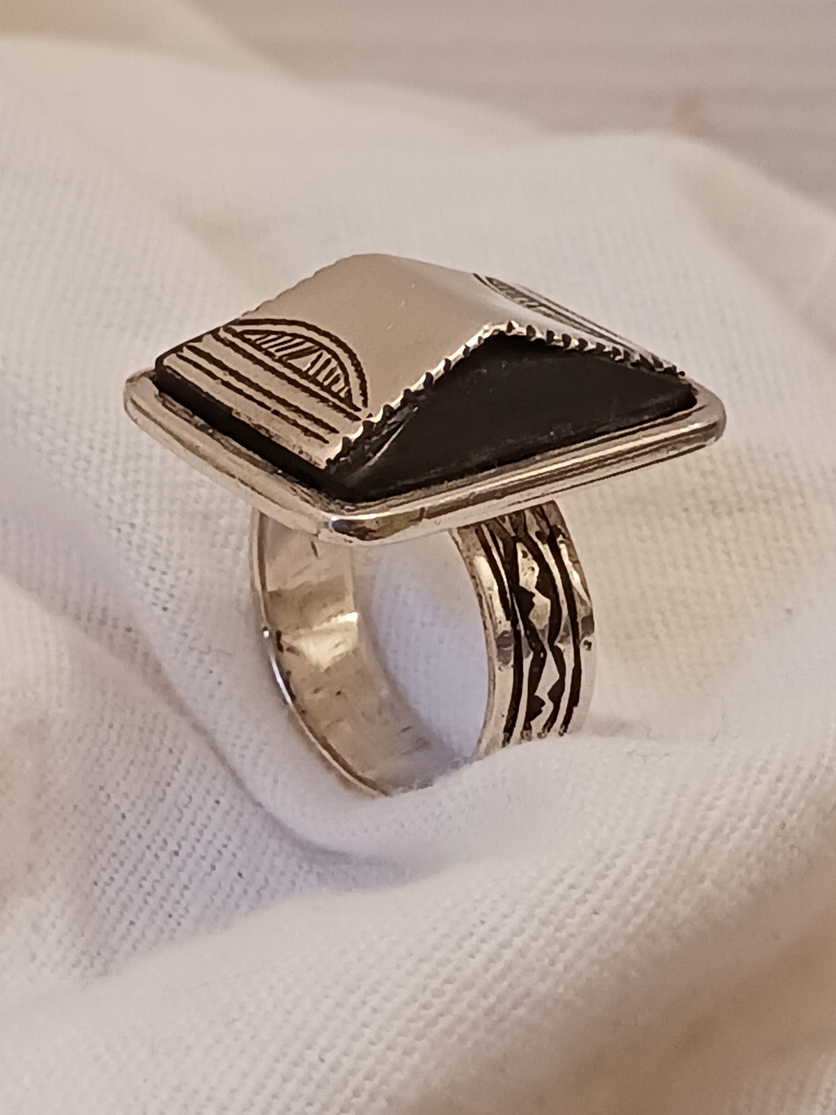 Bague touareg en argent massif