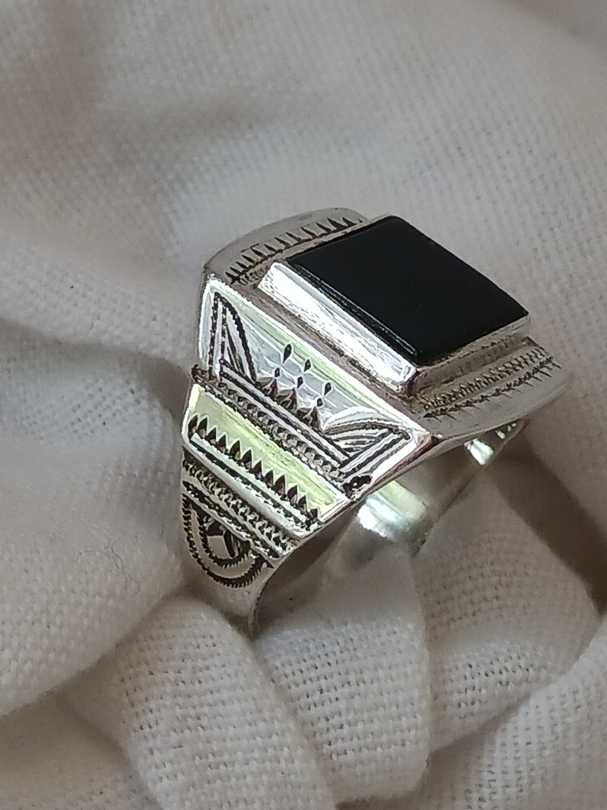 Bague touareg en argent massif