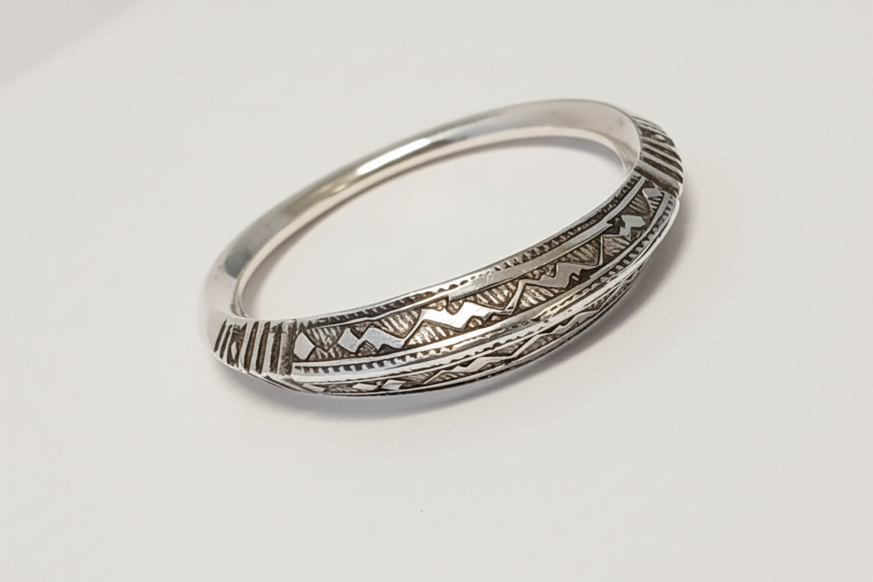 Bague touareg en argent massif