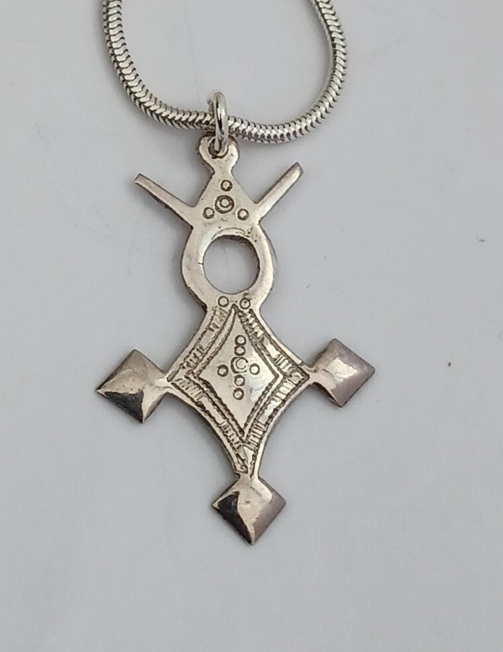 Collier Croix touareg en argent massif