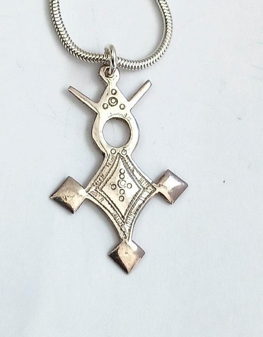 Collier Croix touareg en argent massif