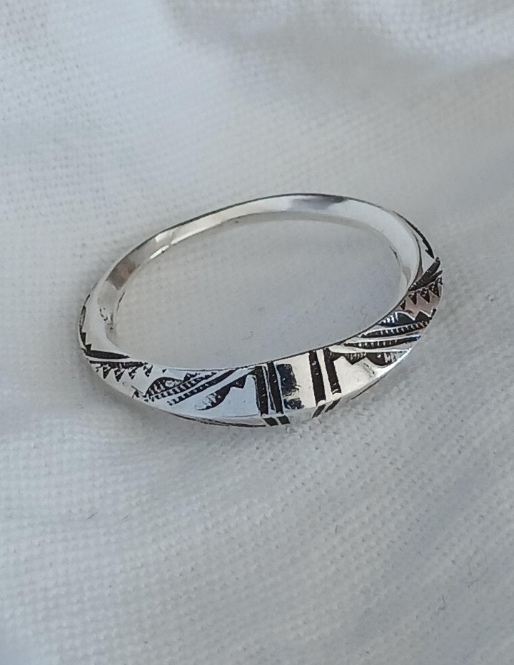 Bague touareg en argent massif