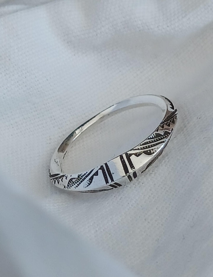 Bague touareg en argent massif