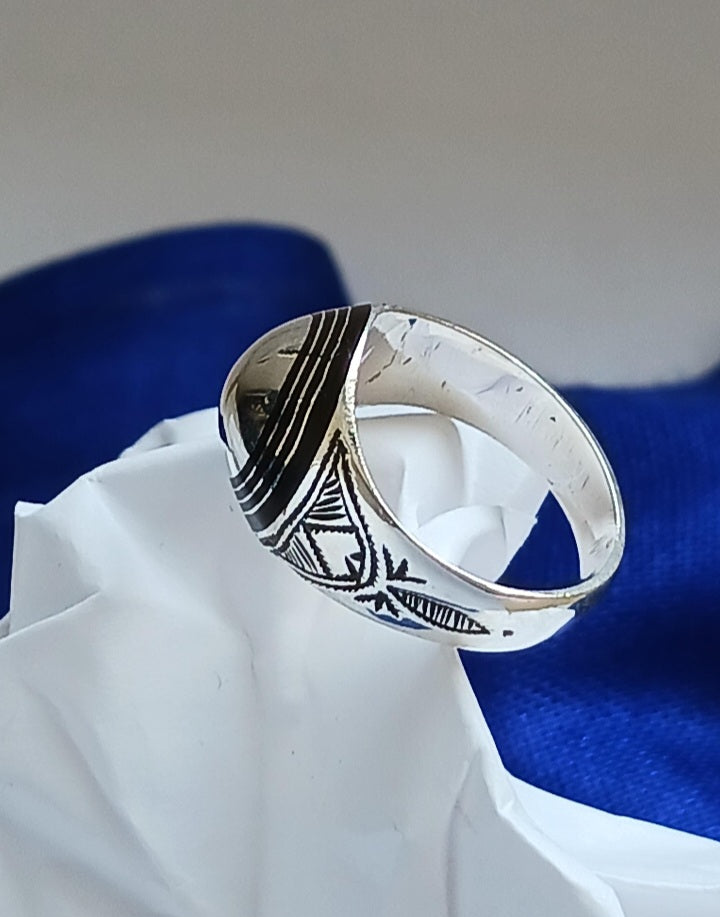 Bague touareg en argent massif