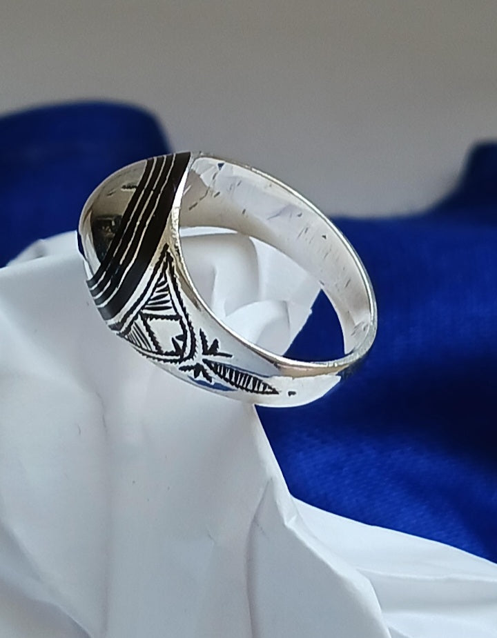 Bague touareg en argent massif