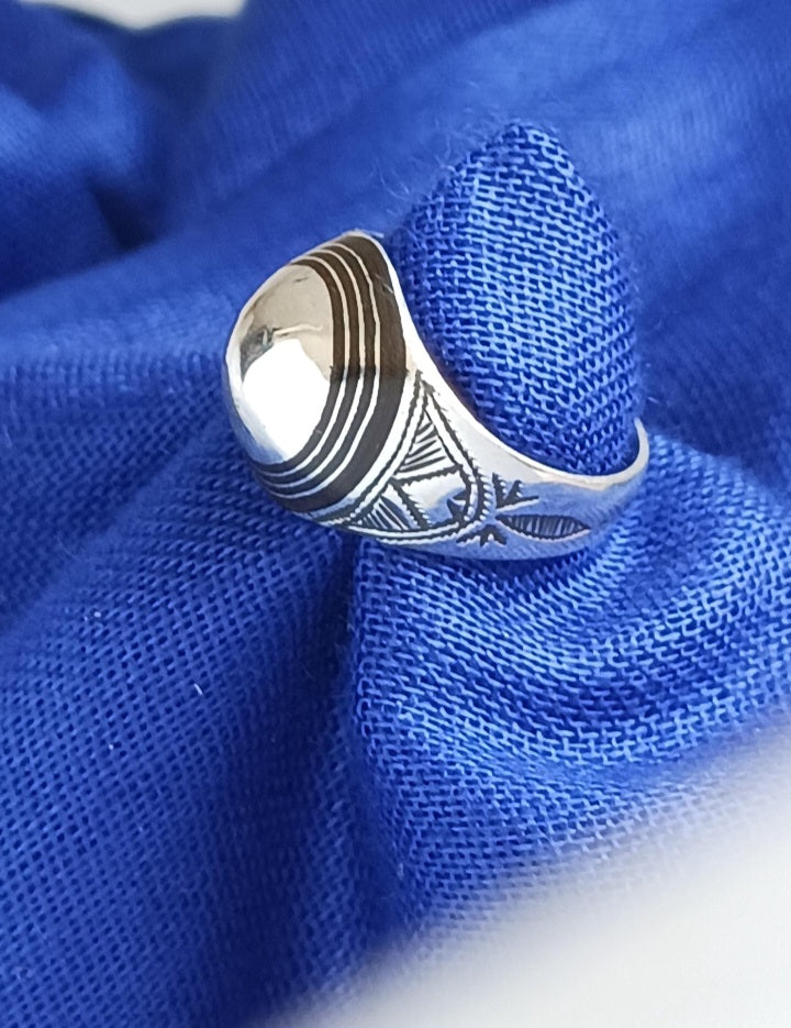 Bague touareg en argent massif