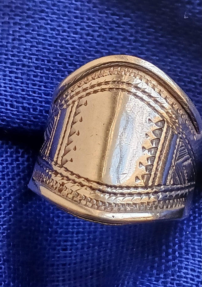Bague touareg en argent massif