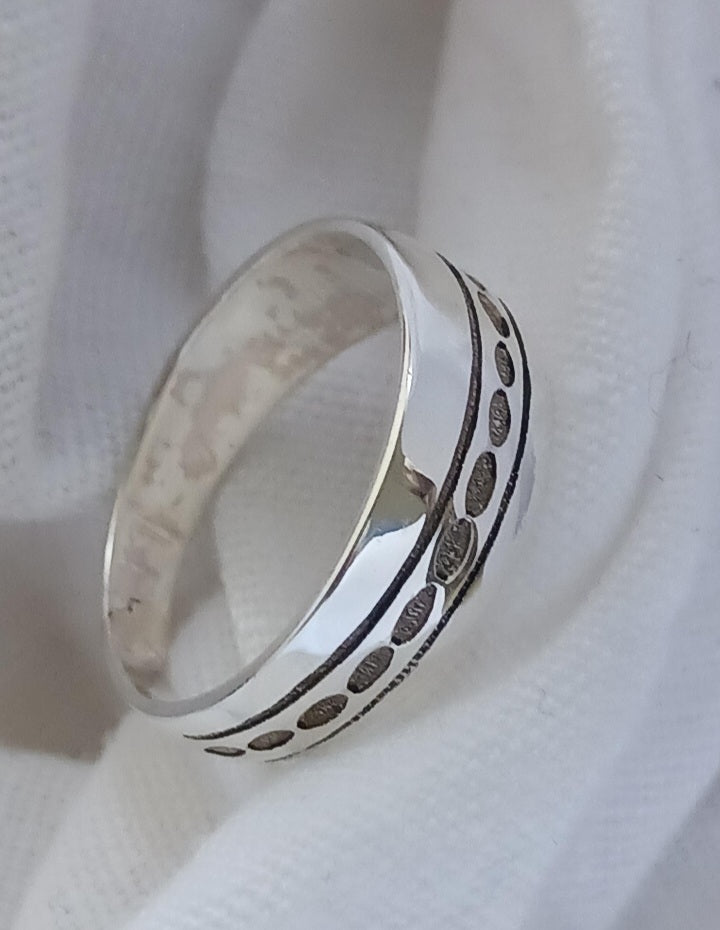 Bague touareg en argent massif