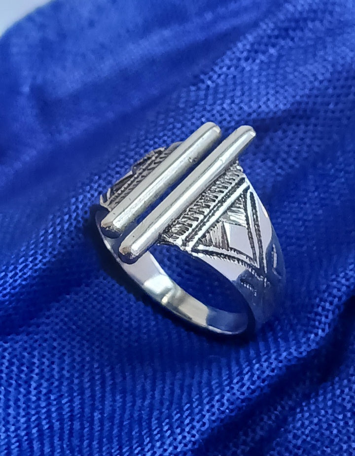 Bague touareg en argent massif