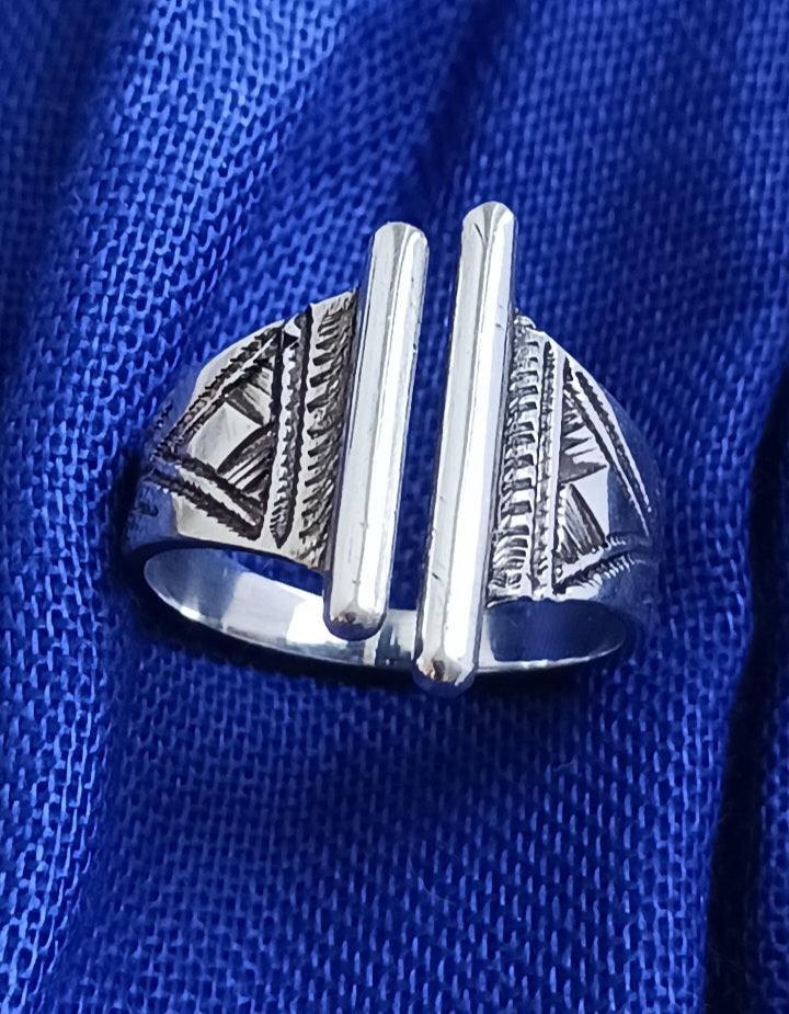 Bague touareg en argent massif