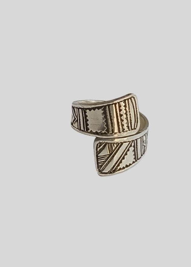 Bague touareg en argent massif