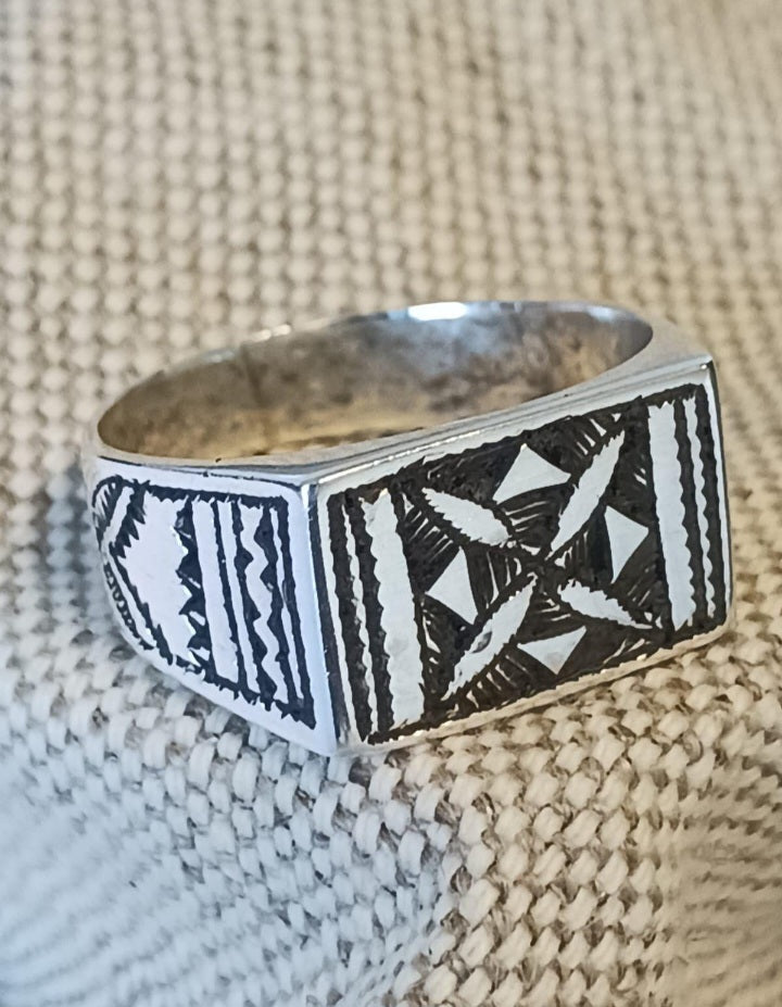 Bague touareg en argent massif